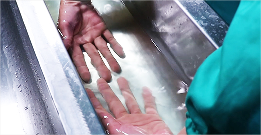 30S清洗消毒，是进入车间的必须程序